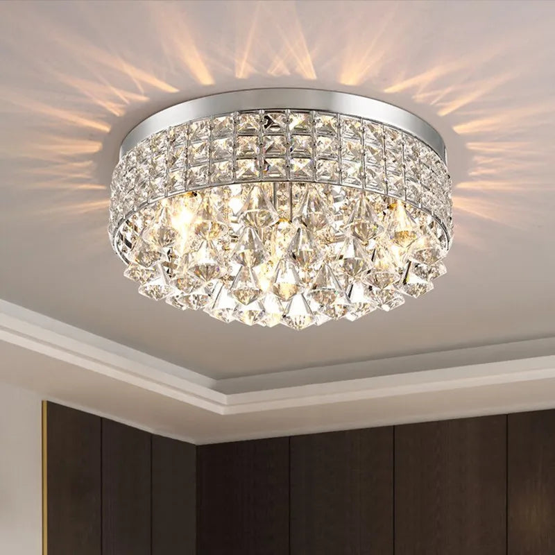 Plafonnier en cristal design moderne pour intérieur élégant Lucine Rêverie - Reflets Étincelants & Décor Élégant