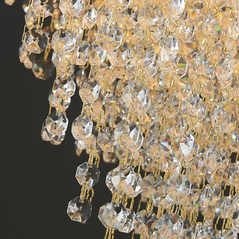 Lustre — En cristal design moderne pour une décoration élégante