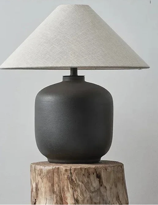 Lampe Japonaise en Céramique Melchior Chant - Matière Délicate & Présence Singulière