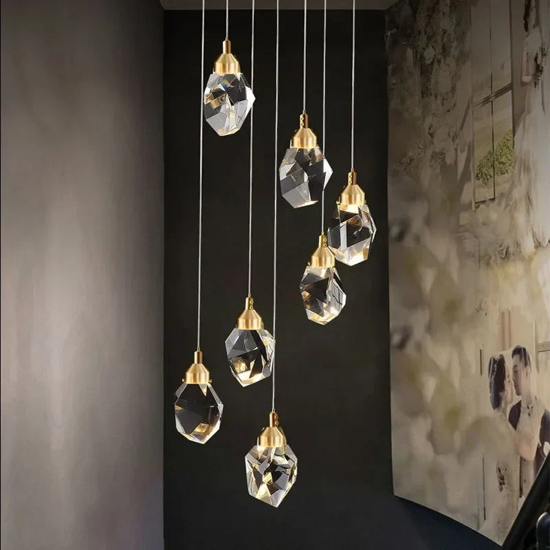 Lustre — En cristal de diamant de luxe escalier grand salon