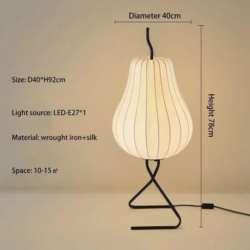 Lampadaire — En soie japonaise design wabi sabi pour décoration intérieure créative
