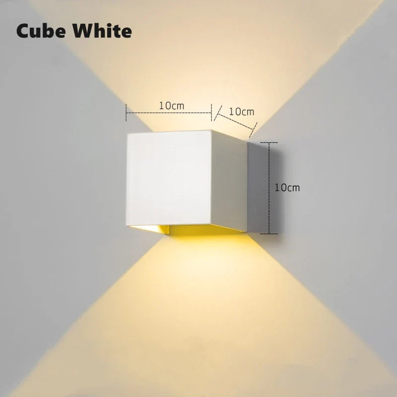 Applique murale — Extérieure intelligente avec lumière rgb et cct
