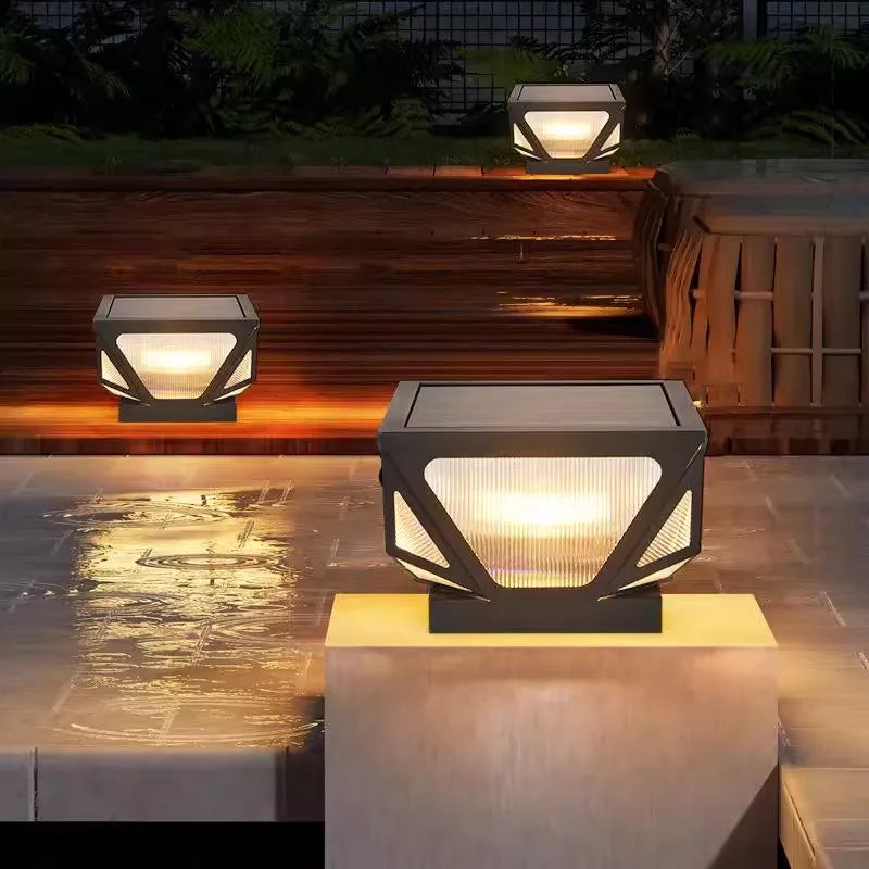 Luminaire — Pilier lumière solaire extérieure étanche pour jardin villa