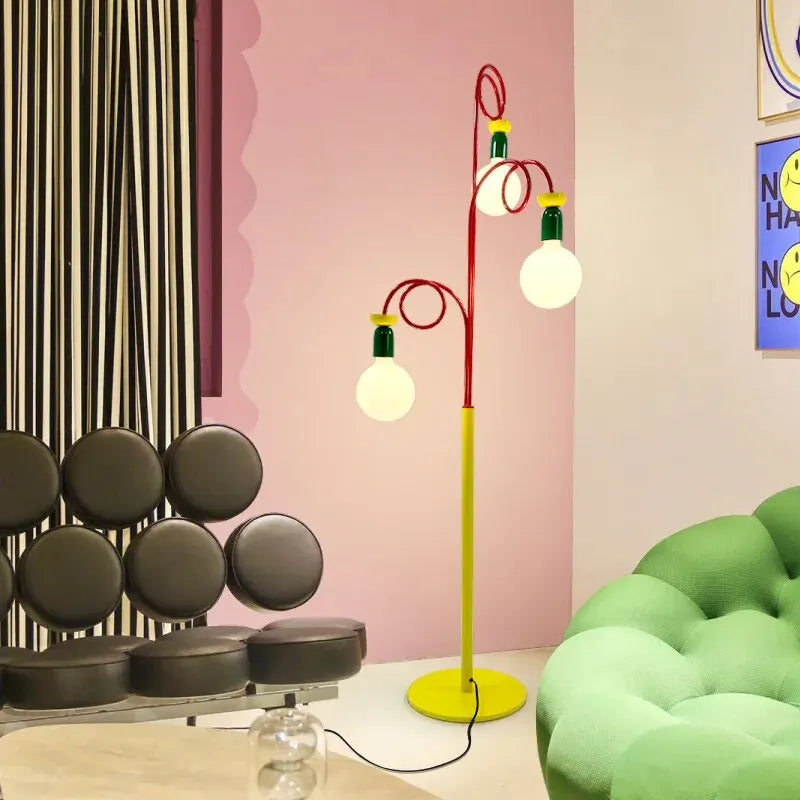 Plafonnier led design moderne luminaire décoratif idéal maison Zélian Lointain - Une Note Actuelle dans le Décor
