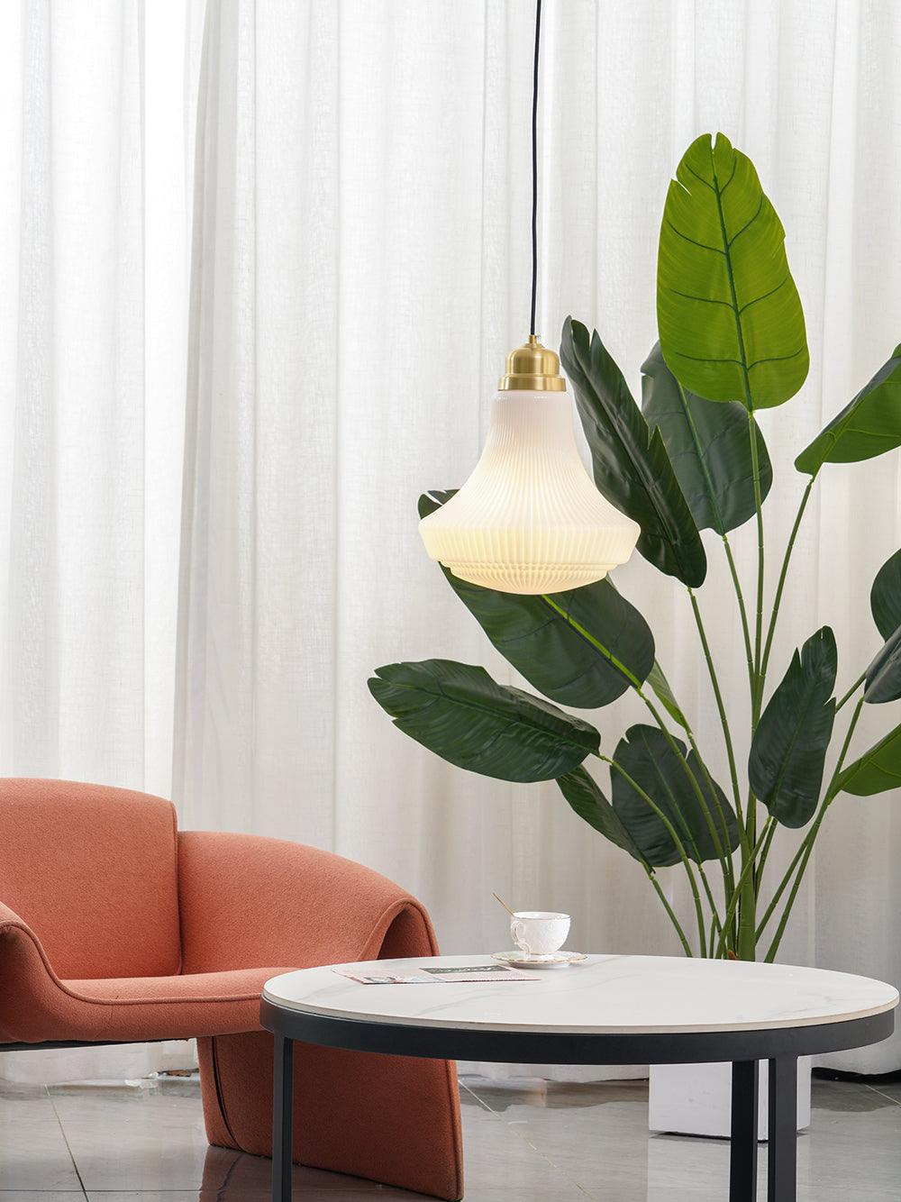 Solara Suspension en Verre Opale Canneleur Cloche Laiton Vintage - Neutralighting