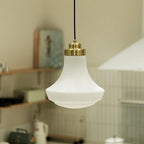 Solara Suspension en Verre Opale Canneleur Cloche Laiton Vintage - Neutralighting