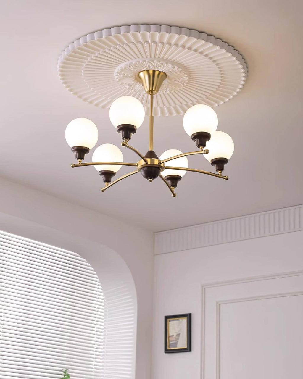 Sciolari Lustre Bois de Noyer Bras Courbés - Neutralighting