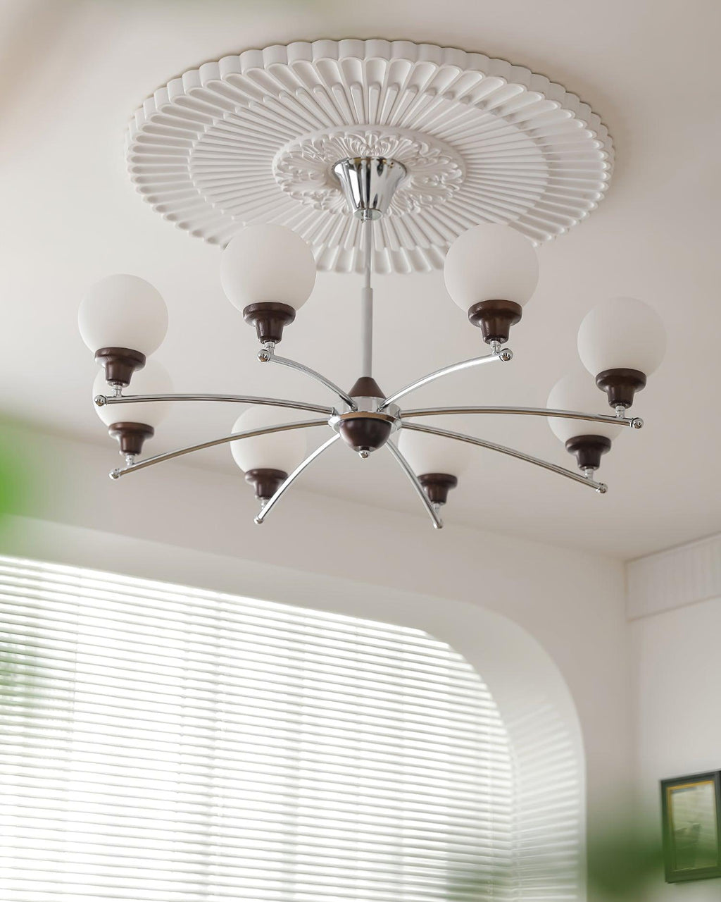 Sciolari Lustre Bois de Noyer Bras Courbés - Neutralighting