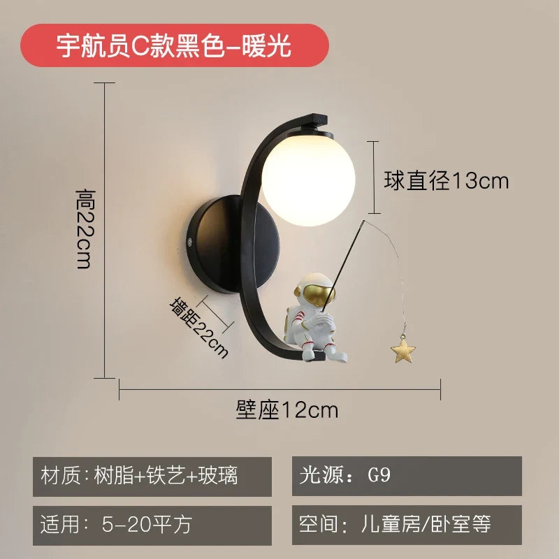 Applique murale — Dessin animé astronaute lampe LED pour enfants