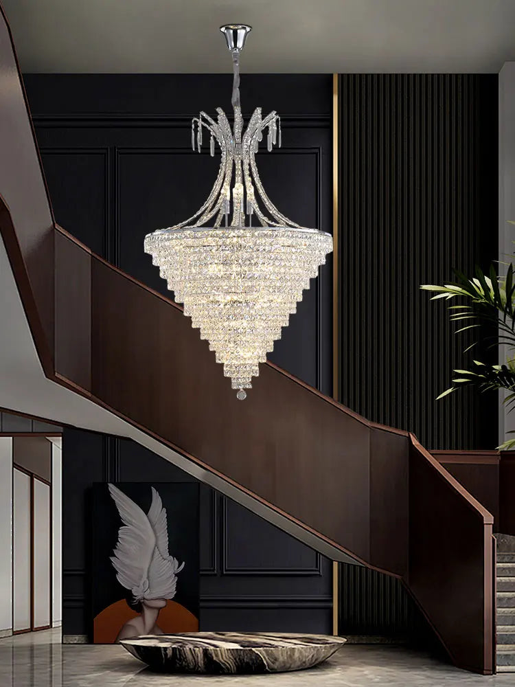 Lustre — En cristal chrome pour éclairage intérieur élégant