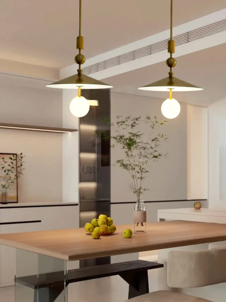 lampe de chevet minimaliste pour intérieur et décoration élégante