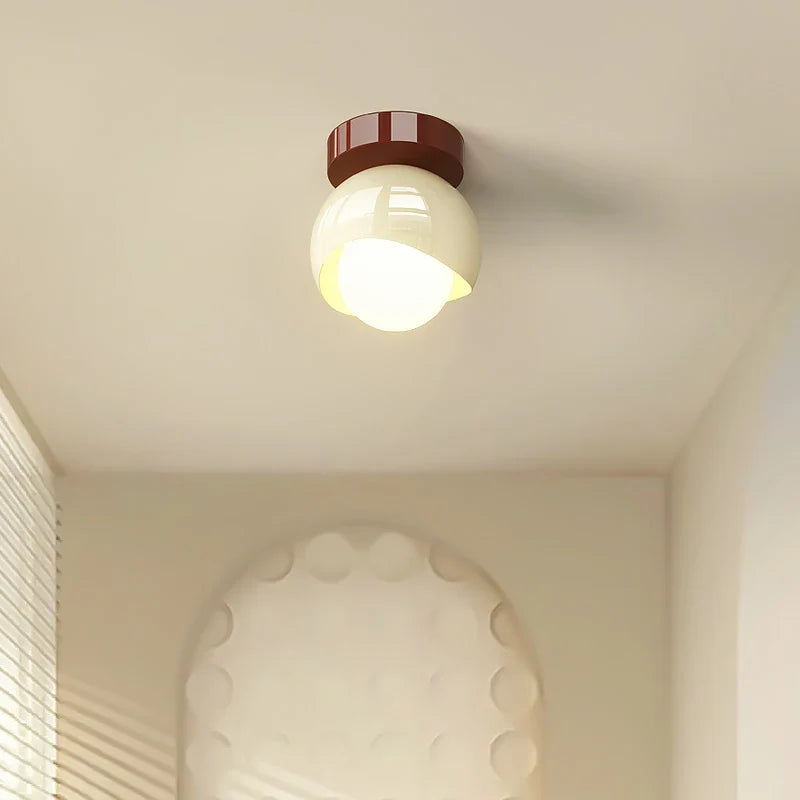 Plafonnier dissimulé style wabi-sabi crème française Isaure Voûte en Aluminium - Simplicité & Caractère au Quotidien