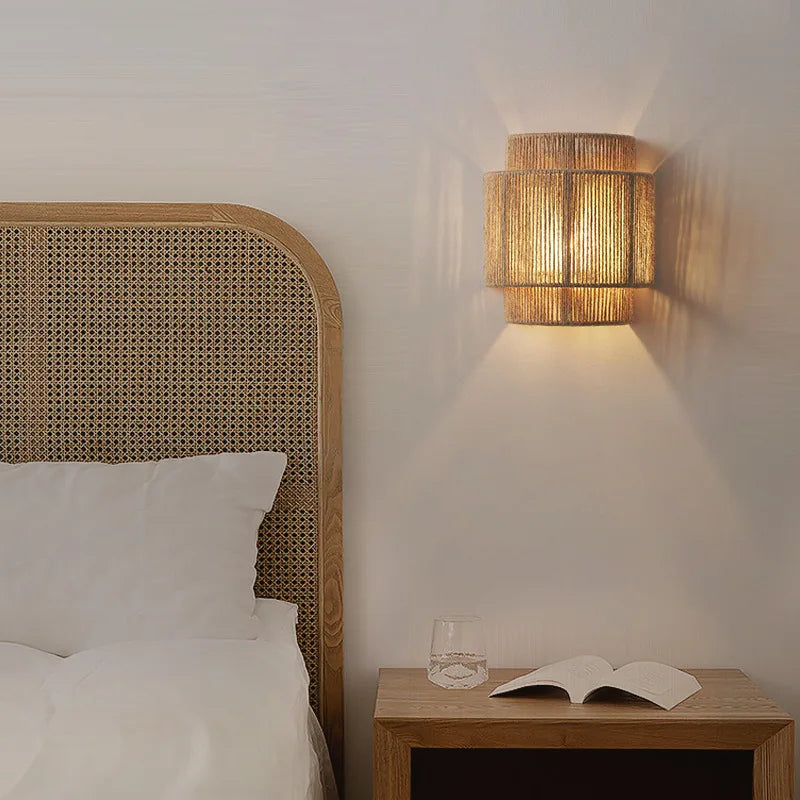 Lampe Japonaise Corde Samia Échappée - Une Note Singulière dans le Décor