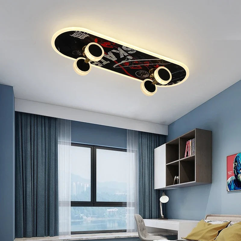Plafonnier créatif nordique skateboard pour chambre d'enfant moderne Lisandre Essor - Esprit Épuré & Harmonie Intérieure