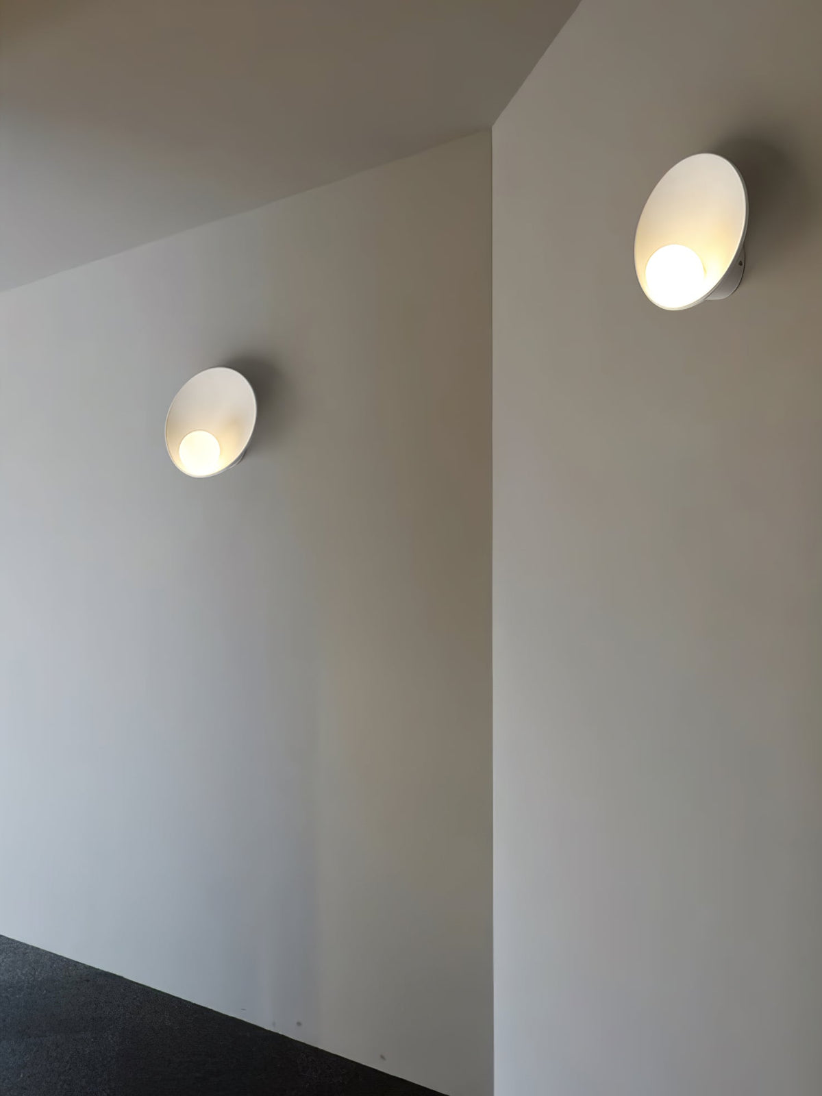 Ersila Applique Murale Résine Minimaliste Moderne - Neutralighting