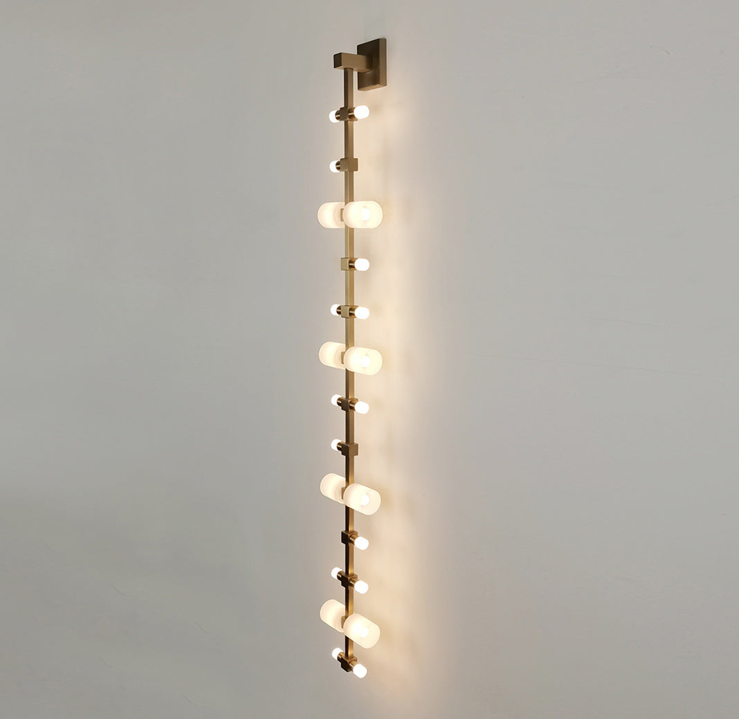Myraeisra Applique Murale Métallique Élégance Moderne Minimaliste - Neutralighting