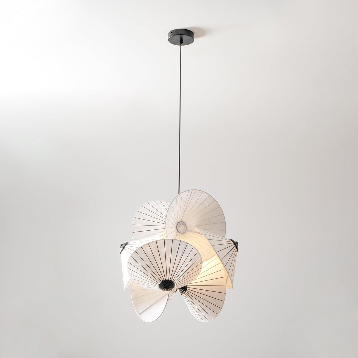 Zerinarae Suspension en Métal et Tissu, Créativité Individuelle - Neutralighting