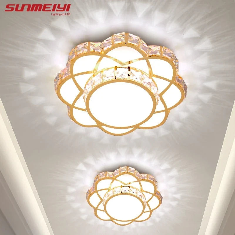 Plafonnier moderne en cristal design floral pour tous les espaces Léandre Chant - Reflets Étincelants & Décor Élégant