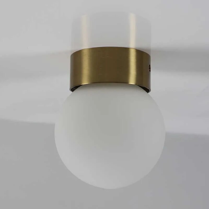 Plafonnier Led rond en forme de boule de verre Cybèle Reflet - Reflets Délicats & Élégance Visuelle