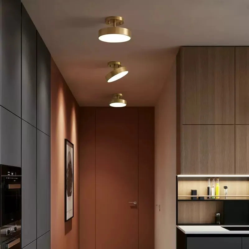 Plafonnier cuivre led simple rond vestiaire Zita Perspective - Des Reflets pour Souligner le Décor