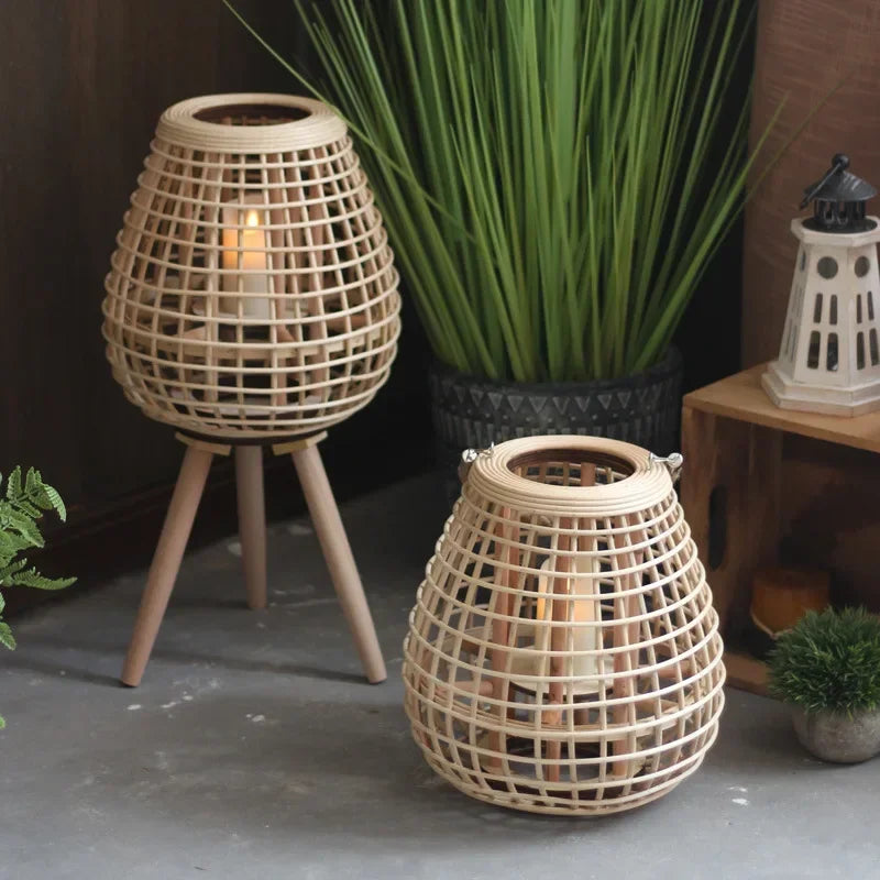Lampe à vent en rotin avec pieds