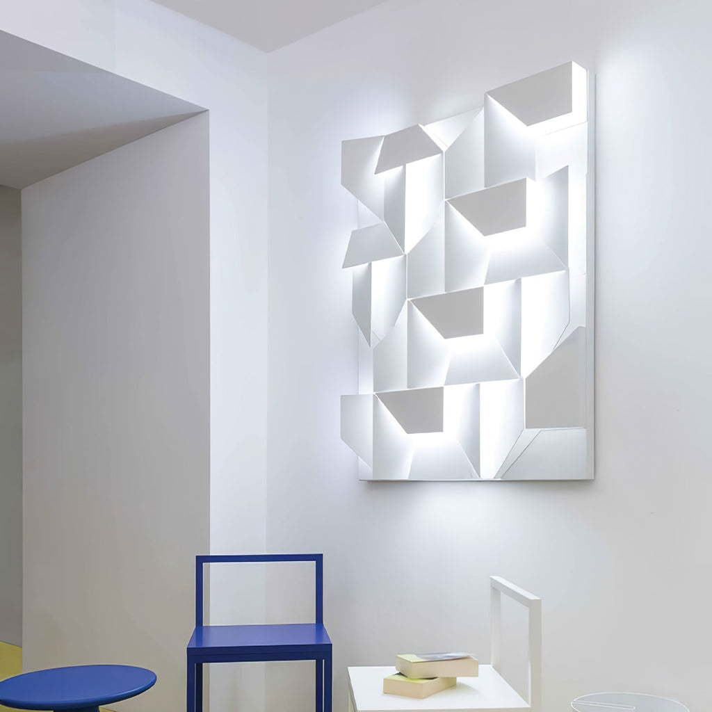 Arthaen Shadows Grand Sconce Wall lamp - Neutralighting