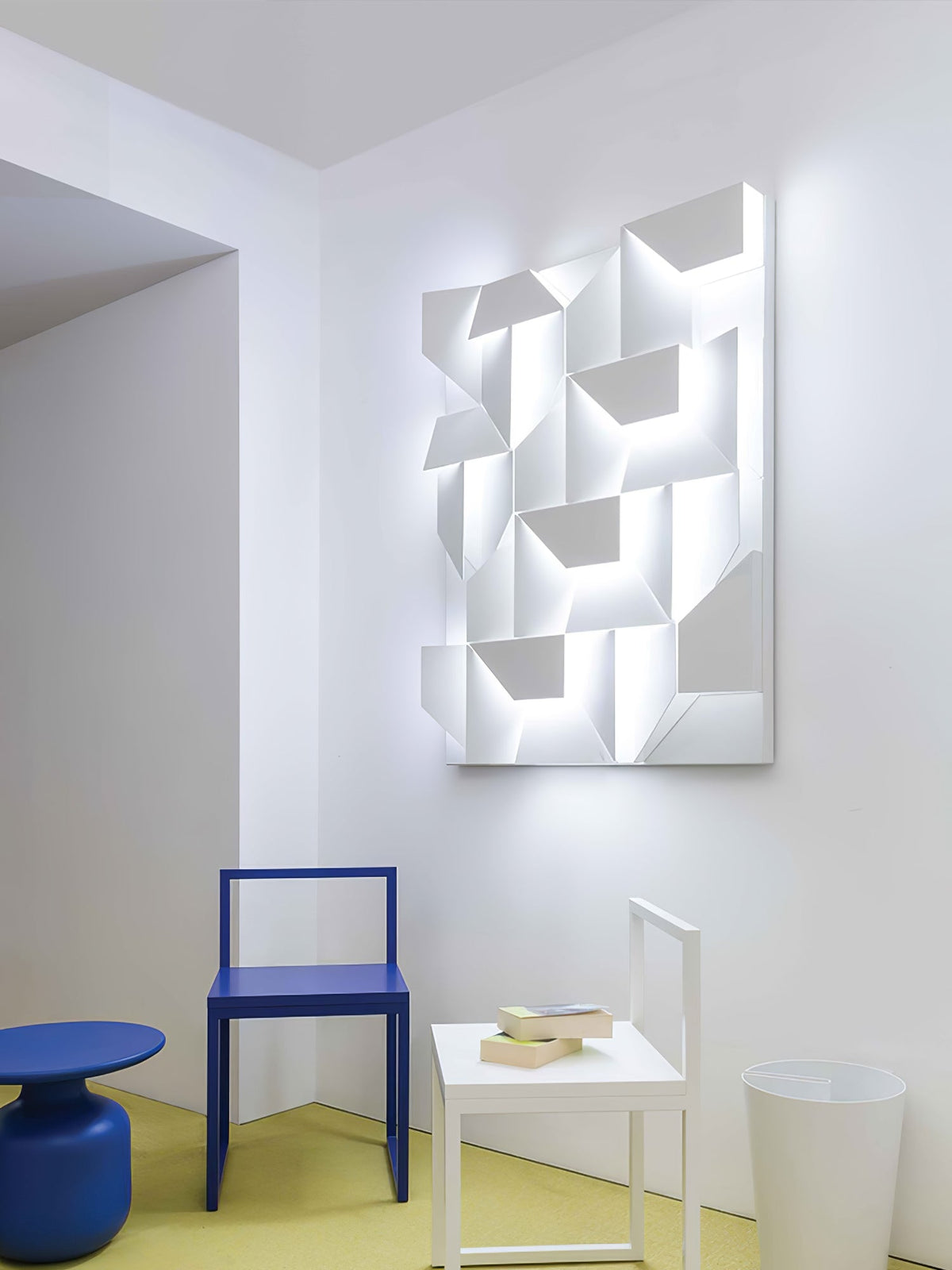 Arthaen Shadows Grand Sconce Wall lamp - Neutralighting