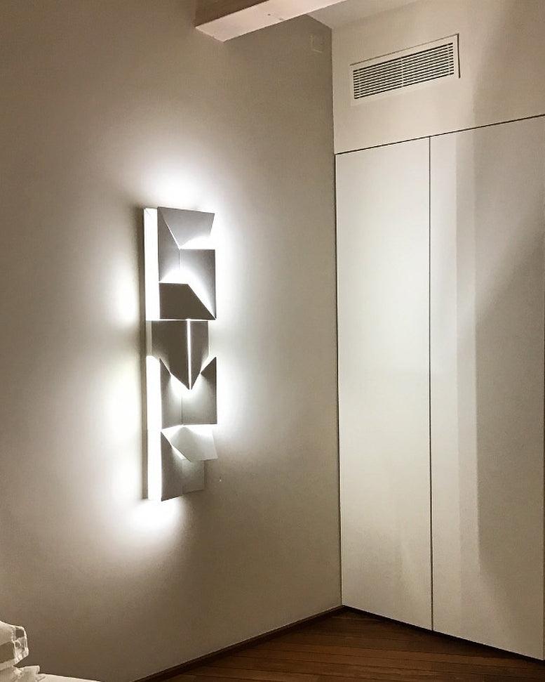 Arthaen Shadows Grand Sconce Wall lamp - Neutralighting