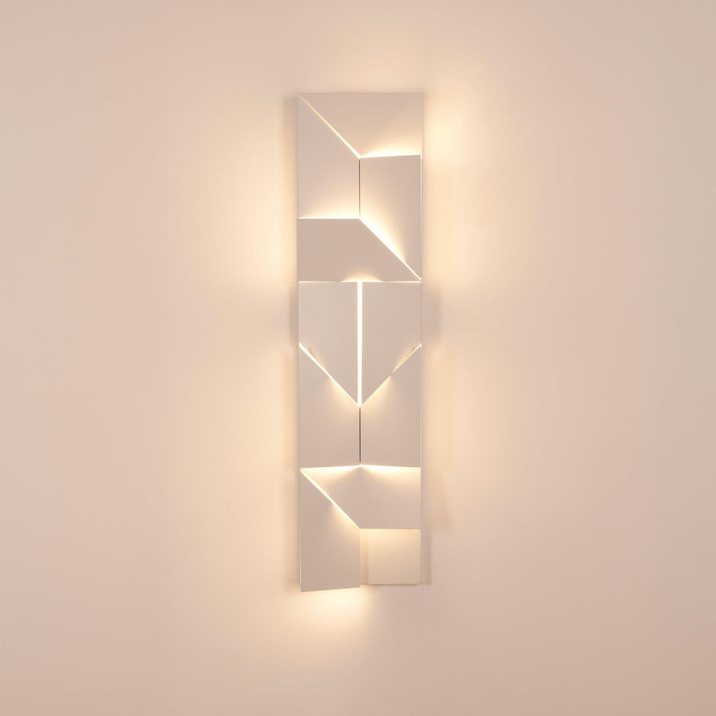 Arthaen Shadows Grand Sconce Wall lamp - Neutralighting