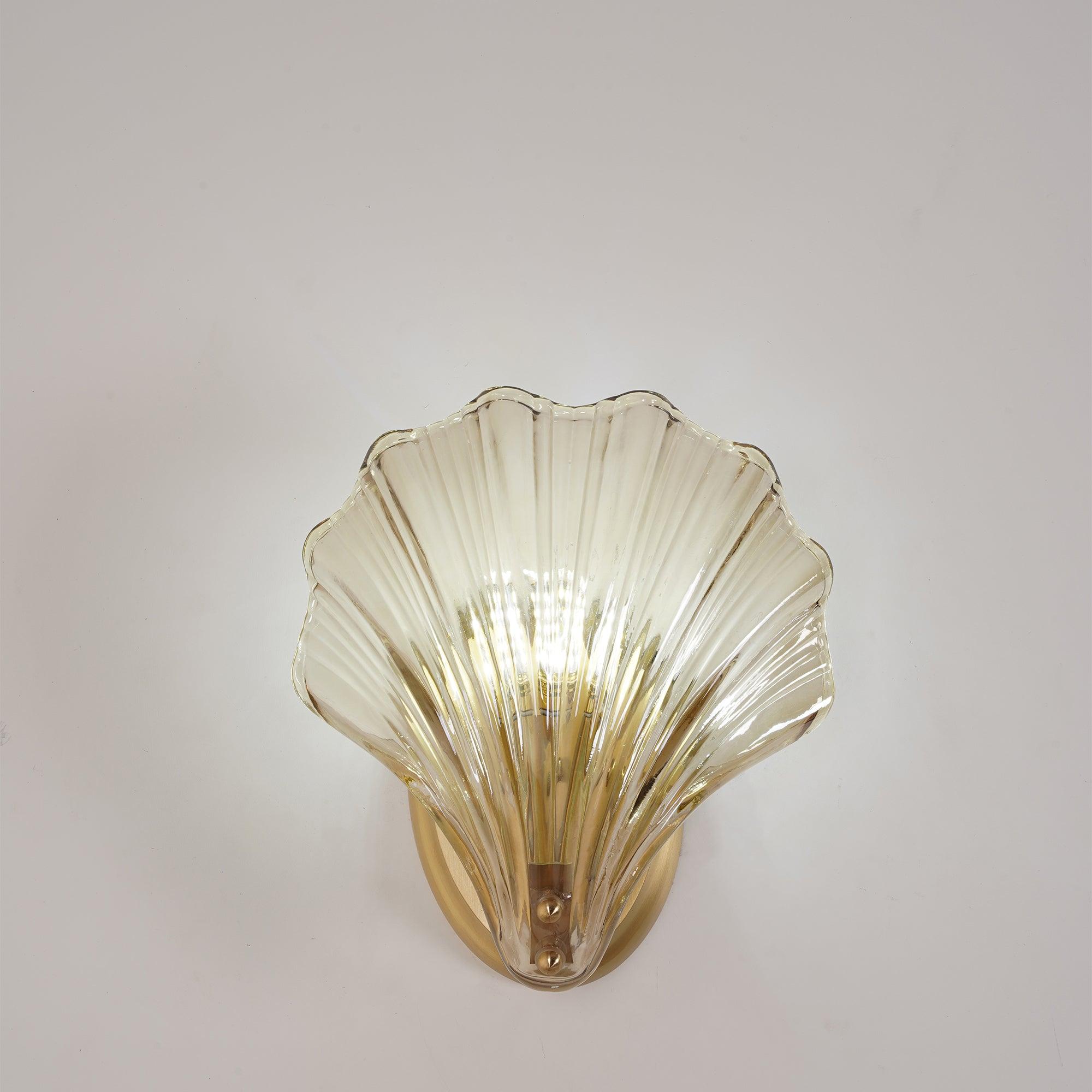 Respected Applique Murale en Verre et Laiton Premium - Neutralighting