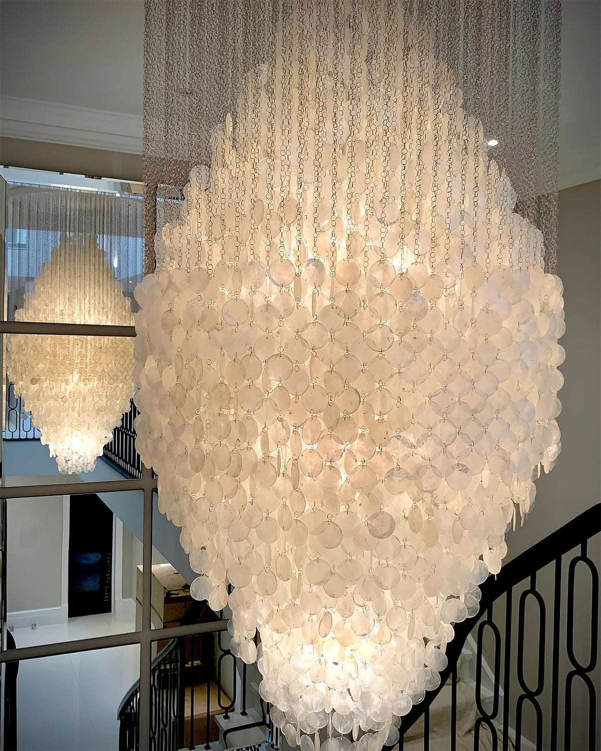 Shell Collection Luxury Metal Chandelier - Neutralighting