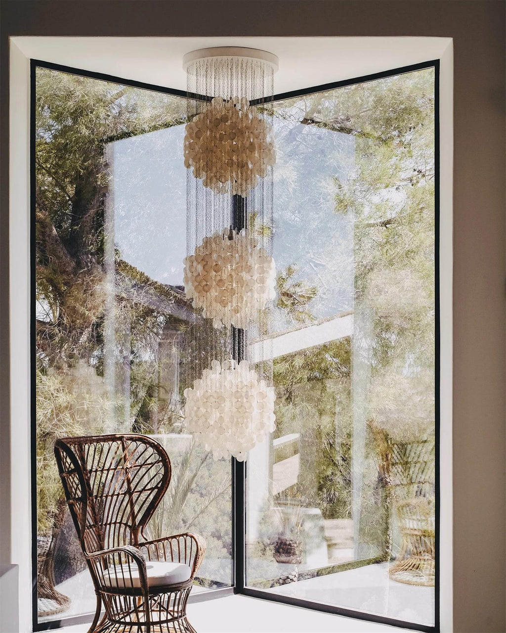 Shell Collection Luxury Metal Chandelier - Neutralighting