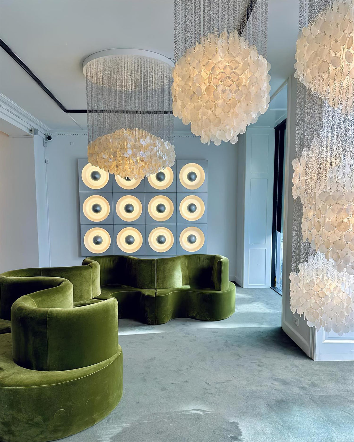 Shell Collection Luxury Metal Chandelier - Neutralighting