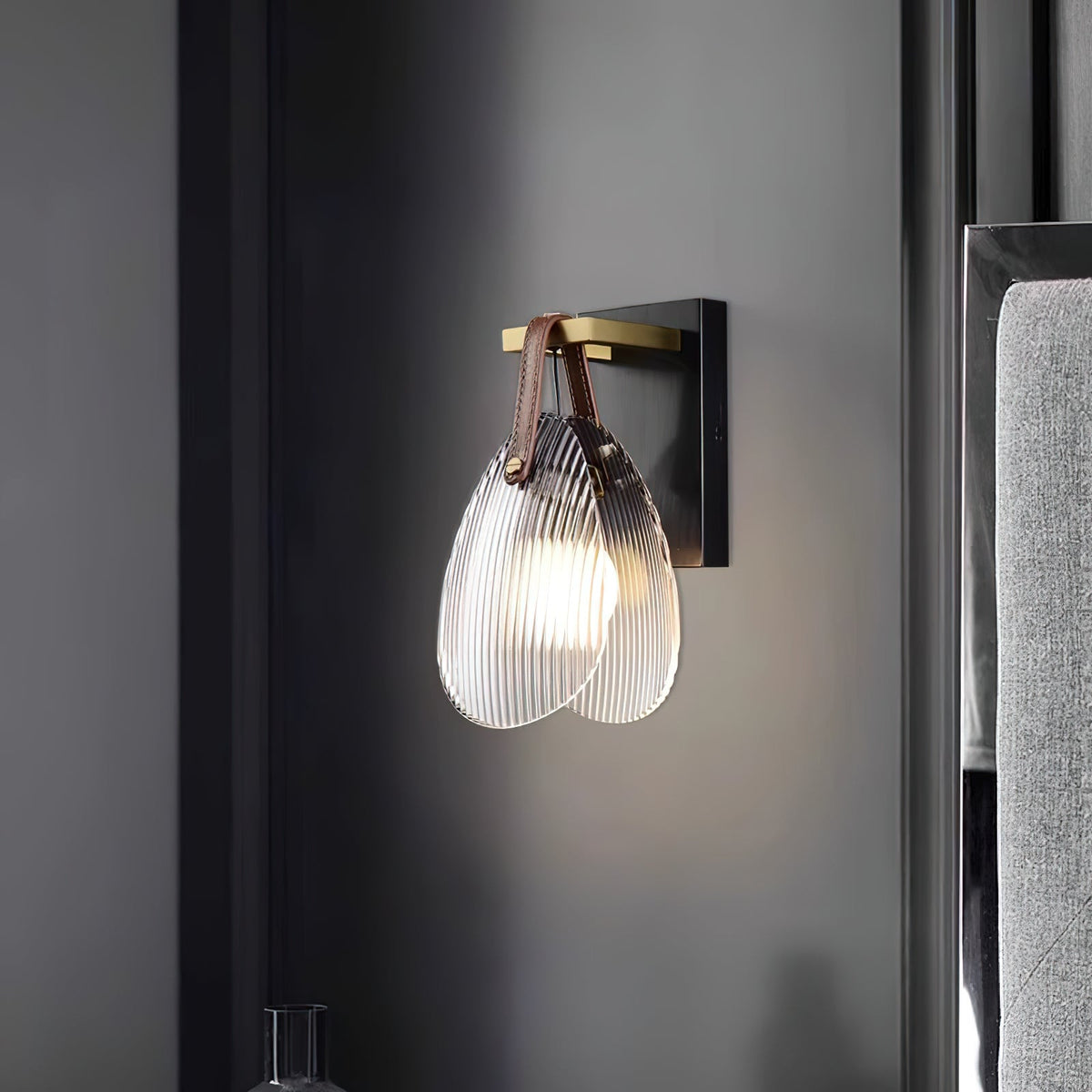 Zaphais Applique Murale Métallique et en Verre, Créativité Individuelle - Neutralighting