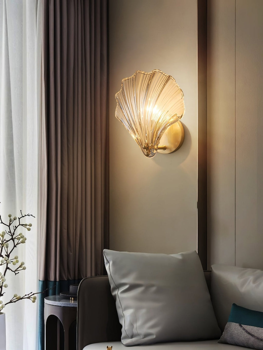 Respected Applique Murale en Verre et Laiton Premium - Neutralighting