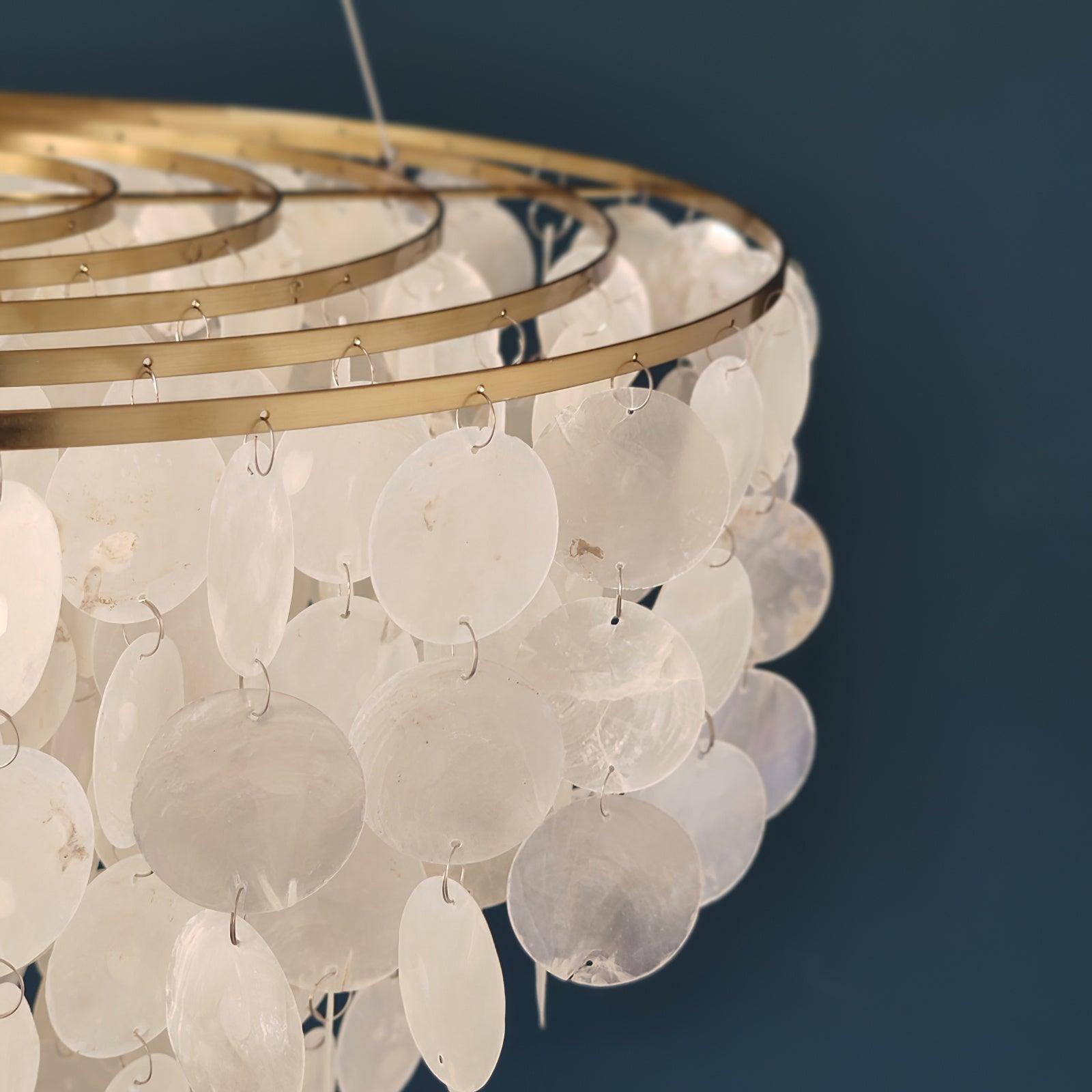 Esileth Postmoderne Luxe Coquille Carillon Lustre - Neutralighting