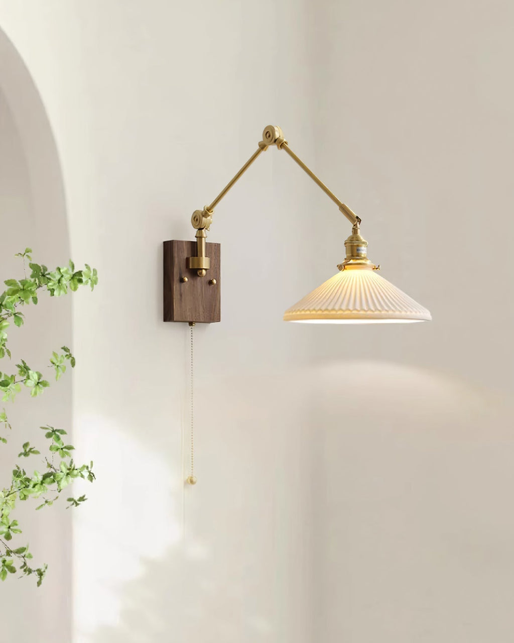 Sona Applique Murale Vintage en Noyer - Neutralighting