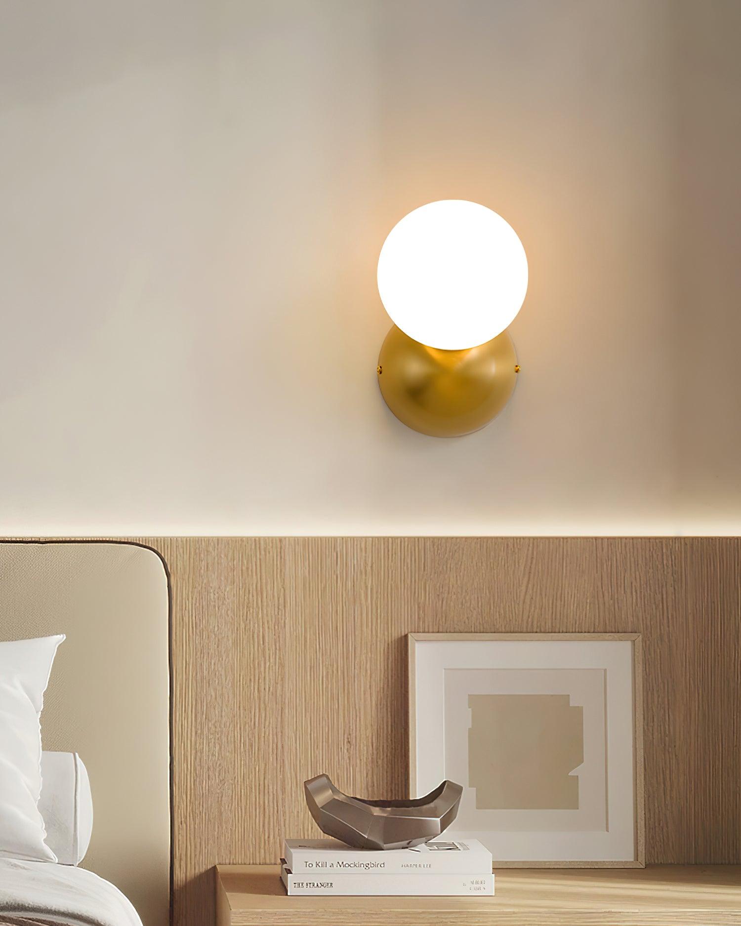 Lysola Sphère Verre Laiton Applique Lumière - Neutralighting