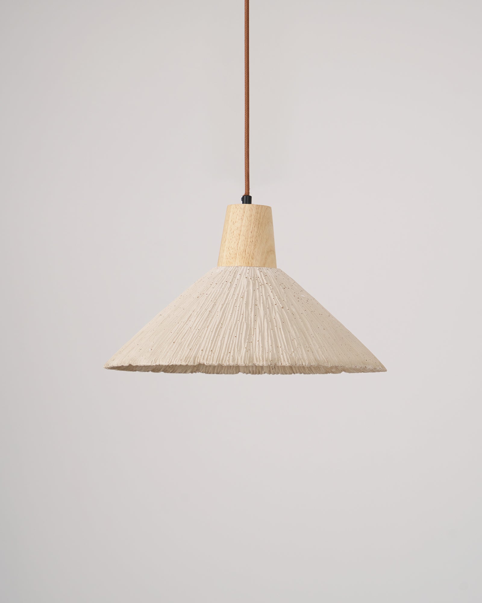 Suspension Bois Dessus Texturé Ciment Abat-jour Gris Naturel Japandi - Neutralighting