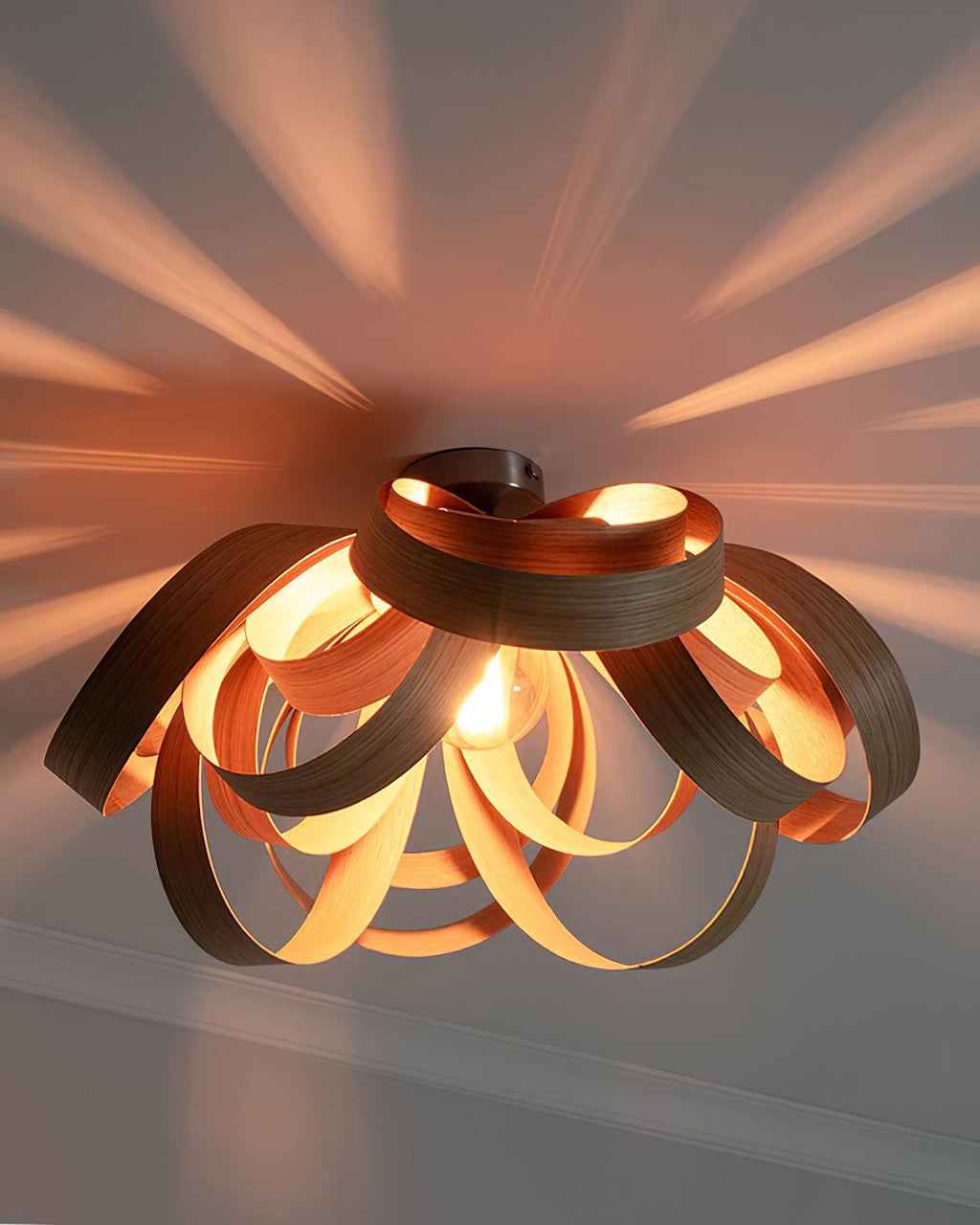 Veylo Lustra Plafonnier Ruban en Bois Élégant - Neutralighting