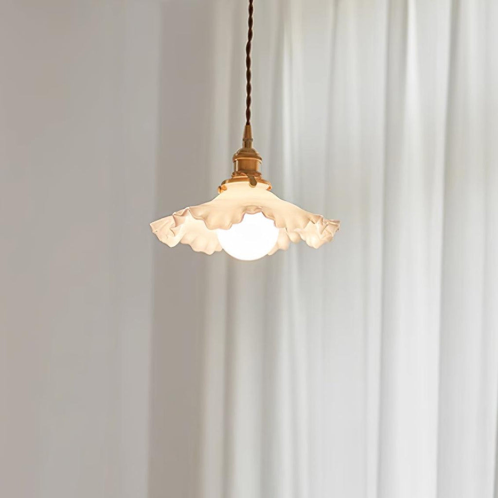 Iris Lampe Pendante Verre Abat-jour Volant Laiton - Neutralighting