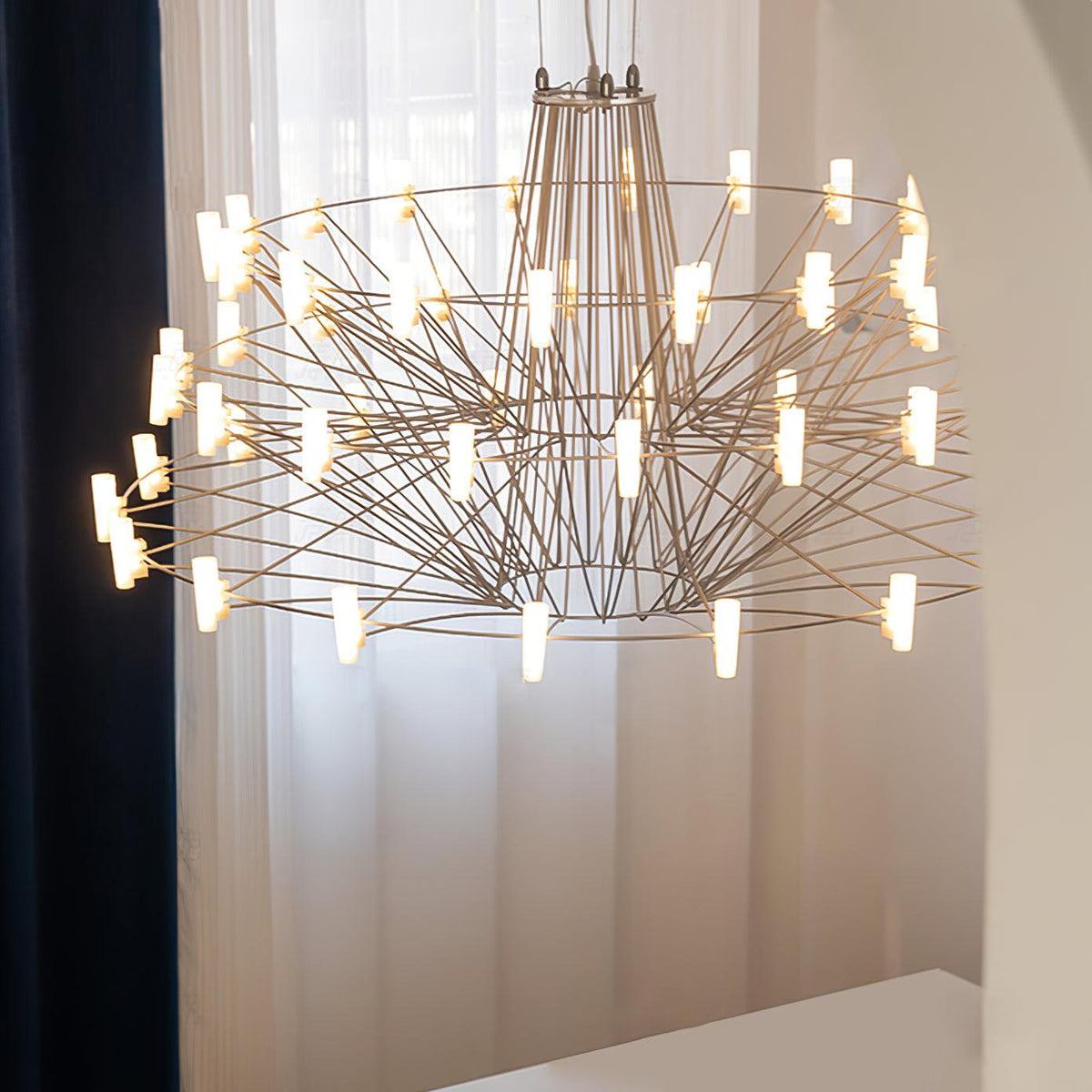Lustra Chandelier Acrylique Moderne Ballet Céleste - Neutralighting