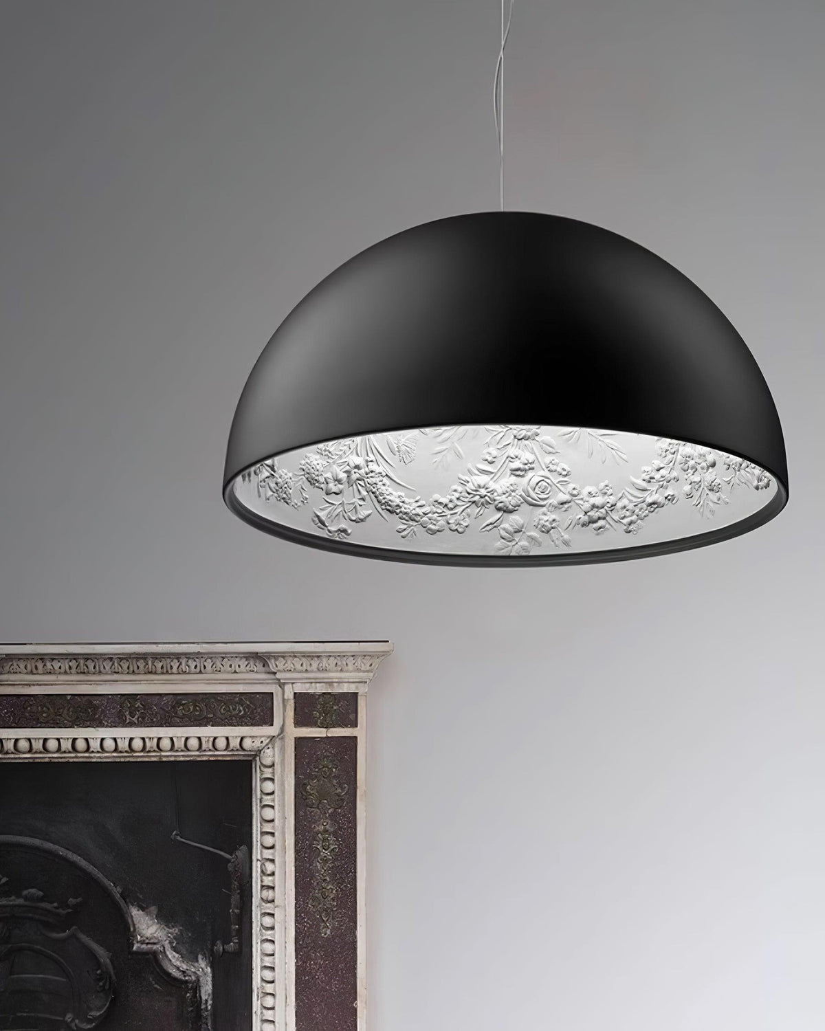 Lampe Pendante Dôme Noir avec Intérieur en Plâtre Embossé Élégant - Neutralighting