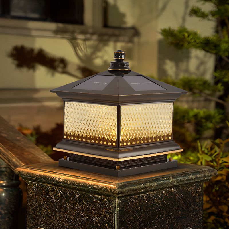 Evelor Classique Diamant Solaire Poteau Extérieur Lumière - Neutralighting