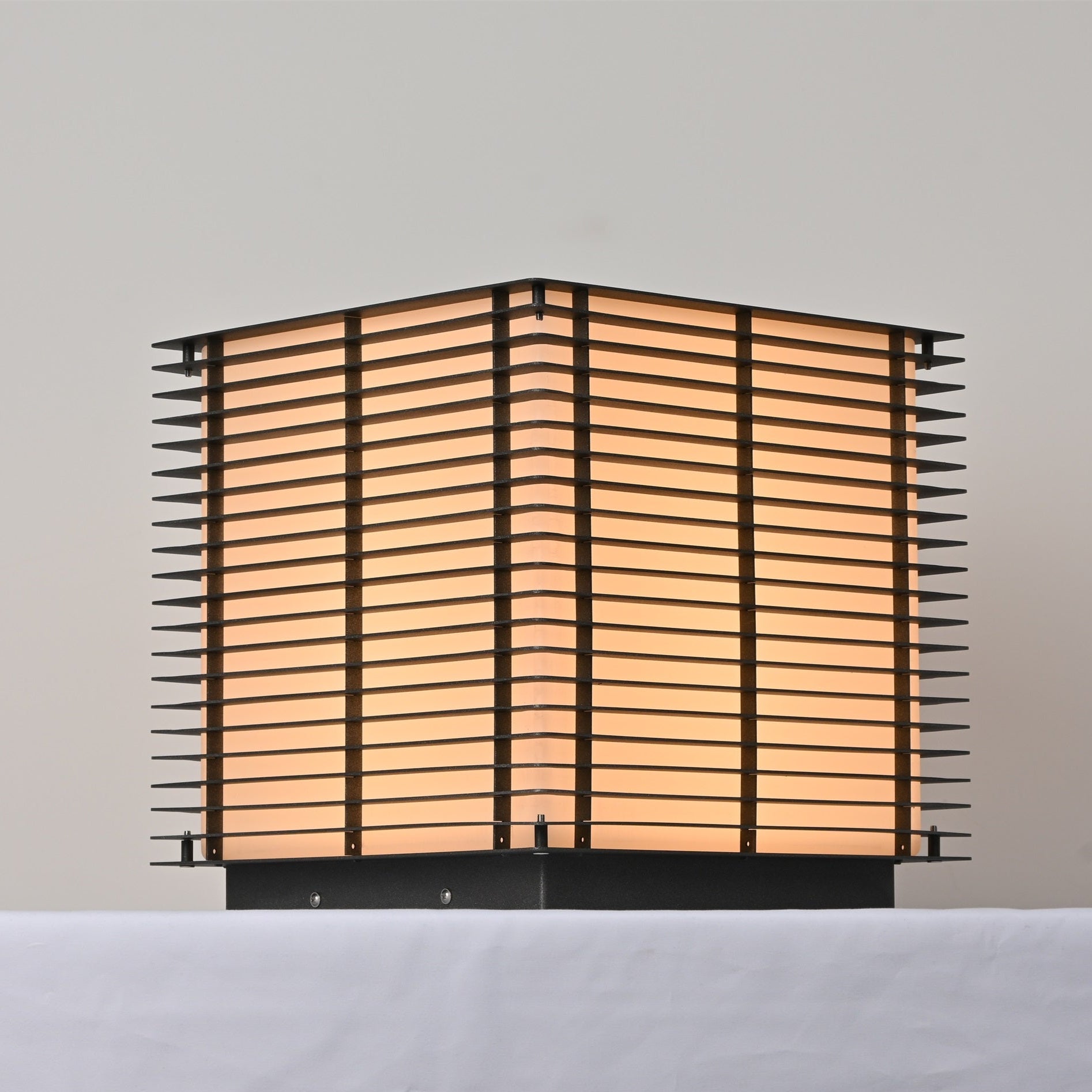 Eryon Lampe Solaire À Grille Extérieure - Neutralighting