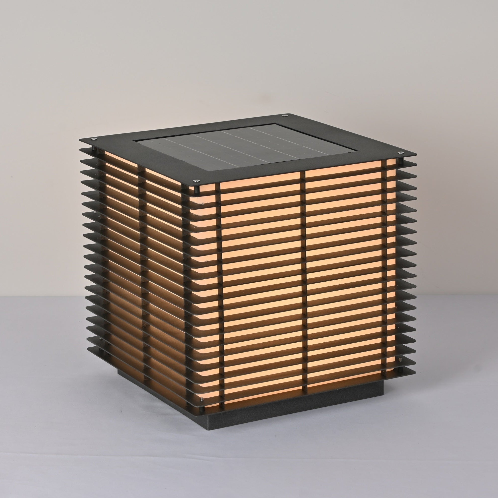 Eryon Lampe Solaire À Grille Extérieure - Neutralighting