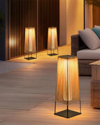 Solara Lampe de Poteau Extérieure à Lames Verticales - Neutralighting