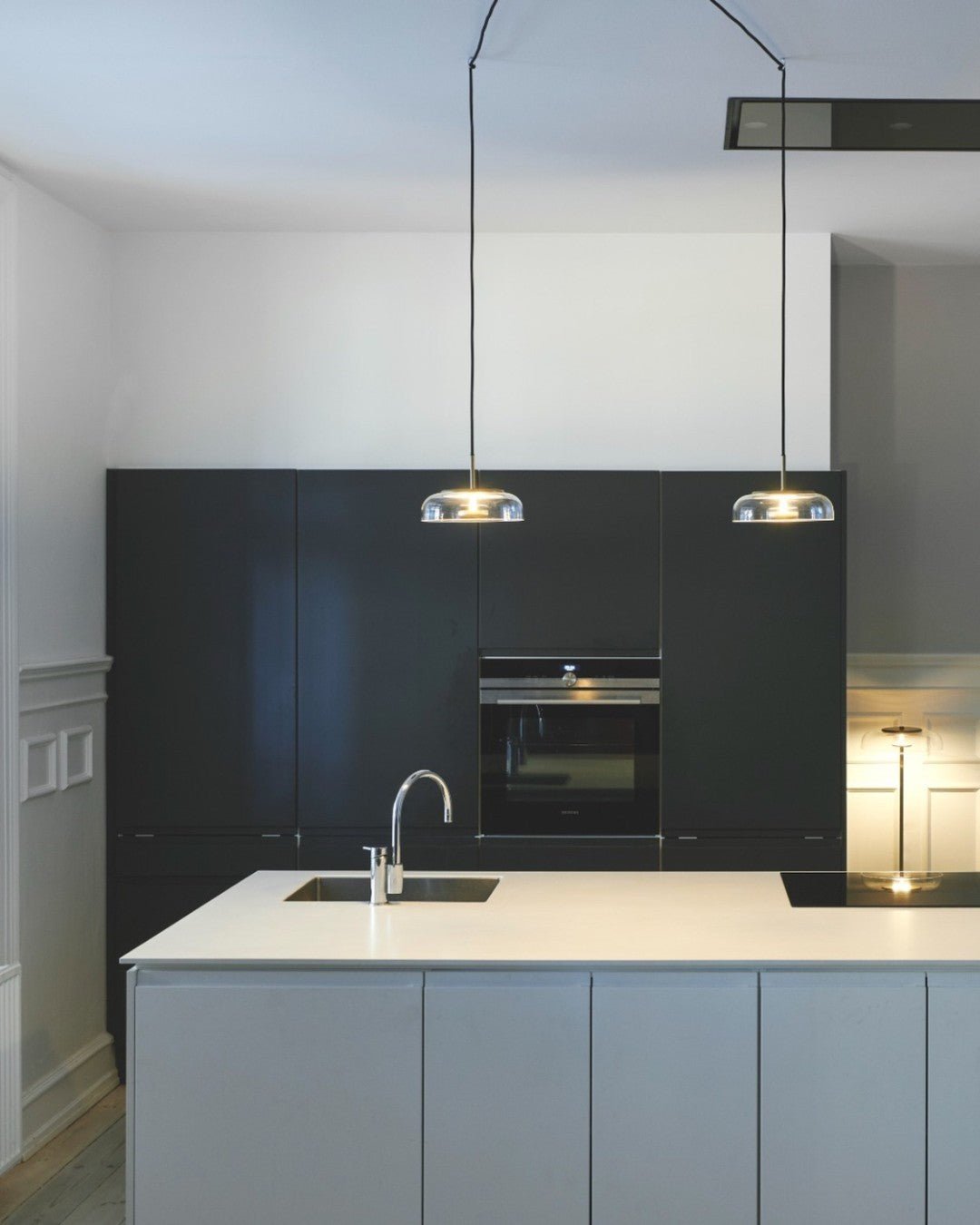 Lustra Suspension en Verre Transparent Élégante - Neutralighting