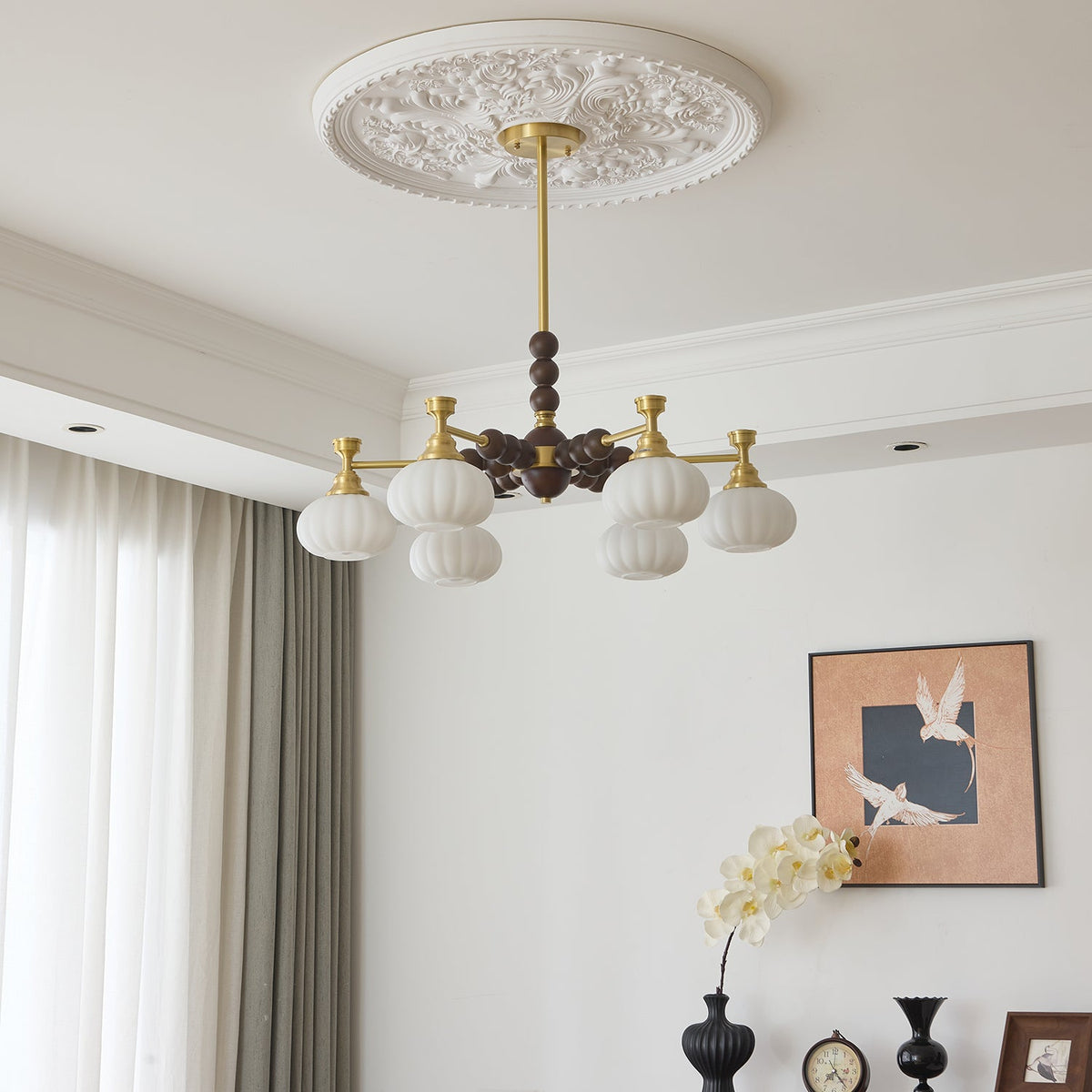 Avdorira Lustre Vintage Élégant en Laiton et Bois - Neutralighting