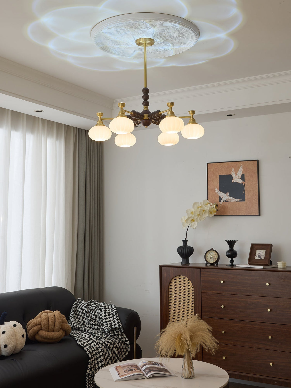 Avdorira Lustre Vintage Élégant en Laiton et Bois - Neutralighting